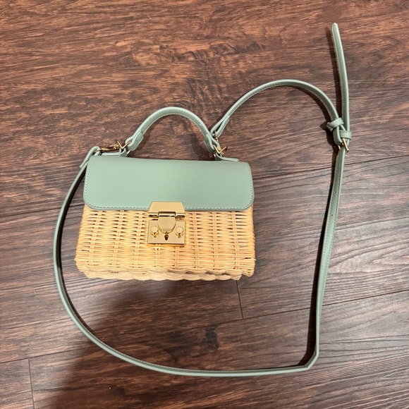 Light blue and Tan Woven Crossbody Bag - Picture 2 of 8